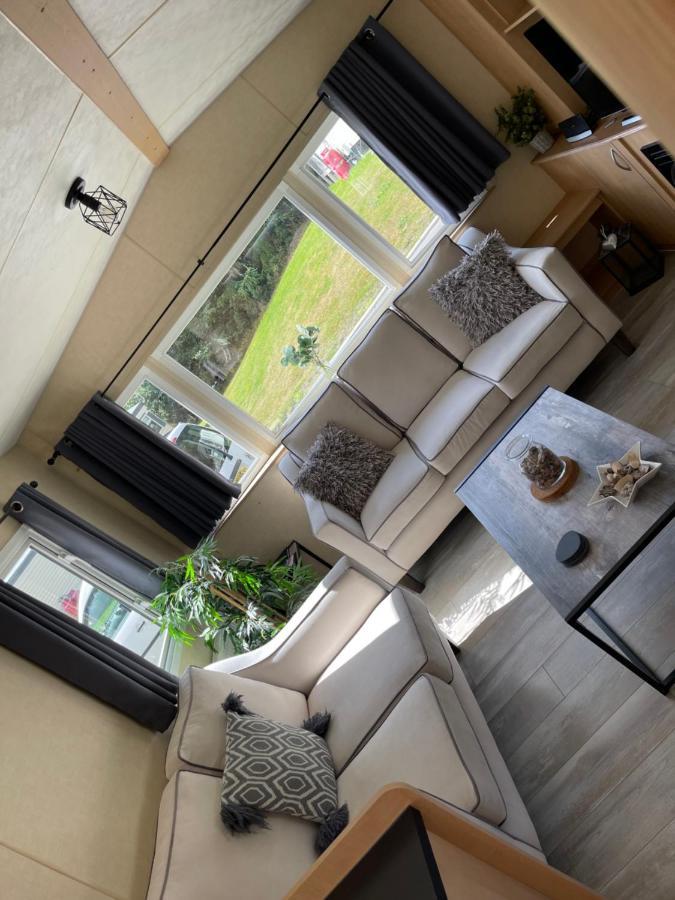 Percy Wood Lodge With Hot Tub Near Alnwick Swarland エクステリア 写真